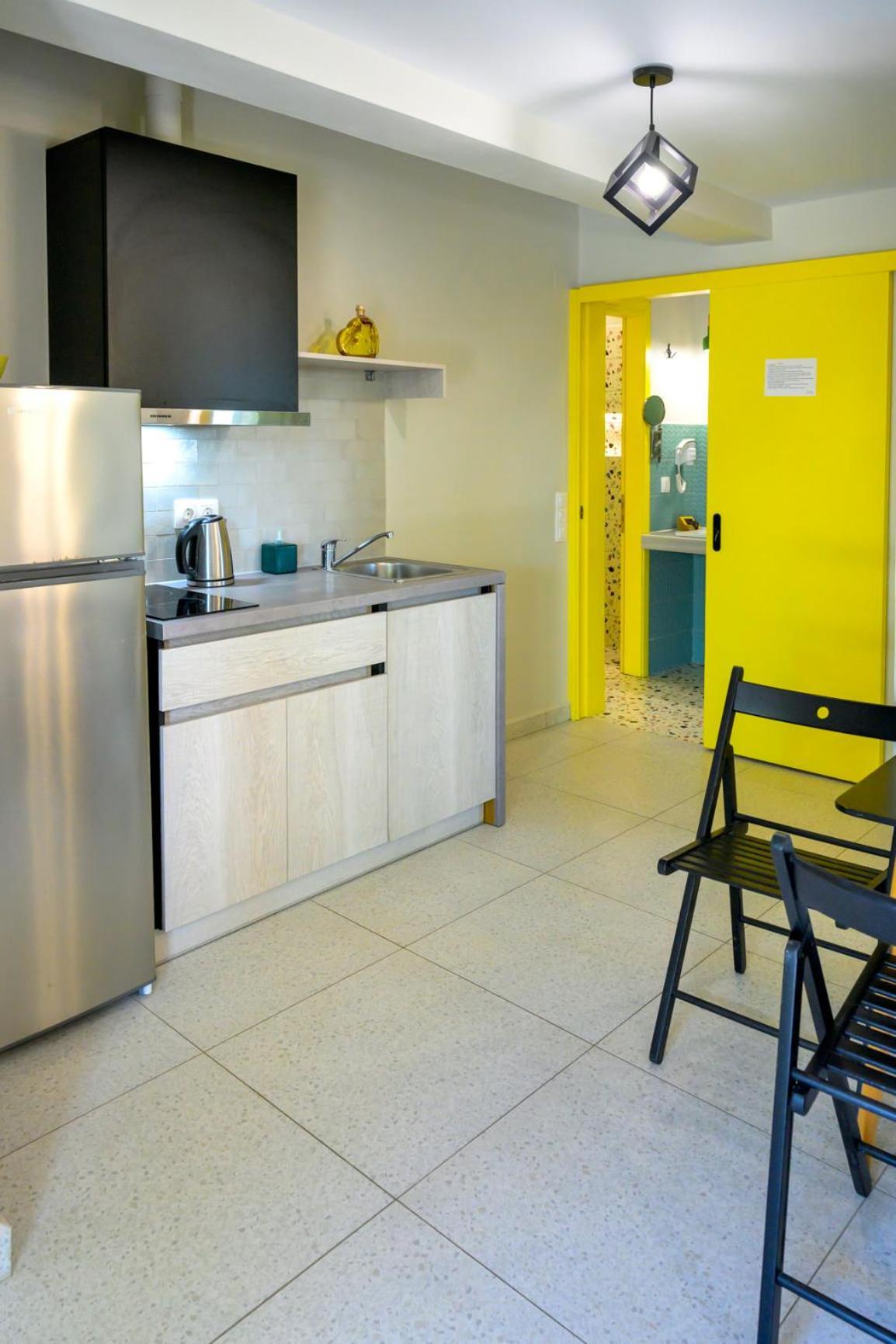 Bikini Apartments Kariótai Eksteriør bilde