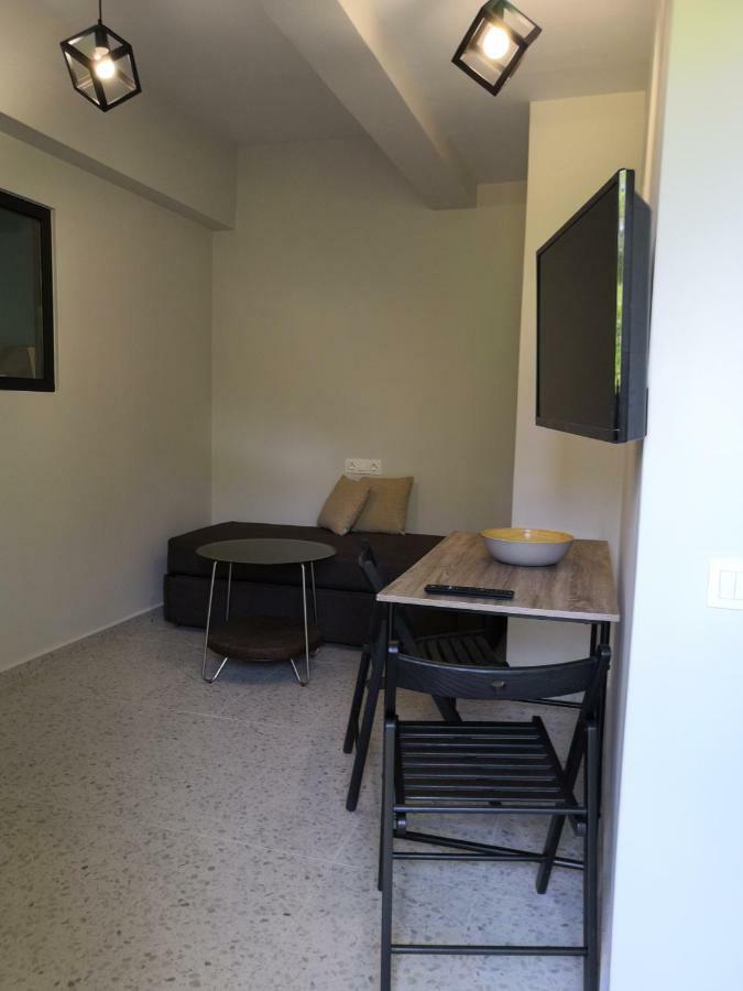 Bikini Apartments Kariótai Eksteriør bilde